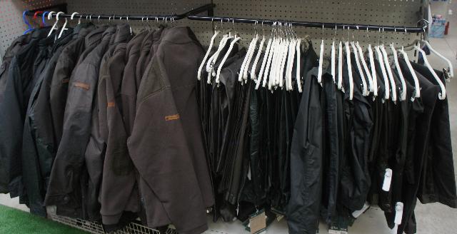 Broeken en jassen Broeken en jassen